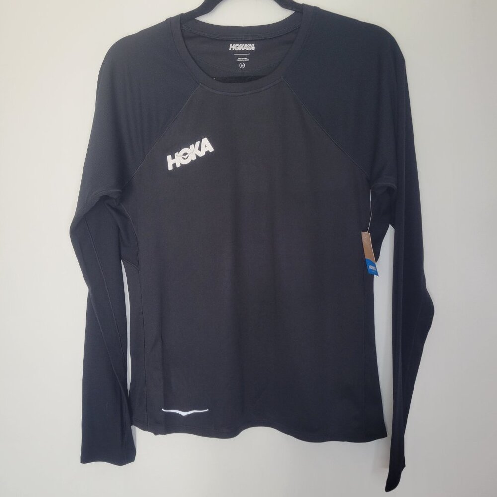 HOKA Women's Long Sleeve Performance Shirt Size Medium NEW